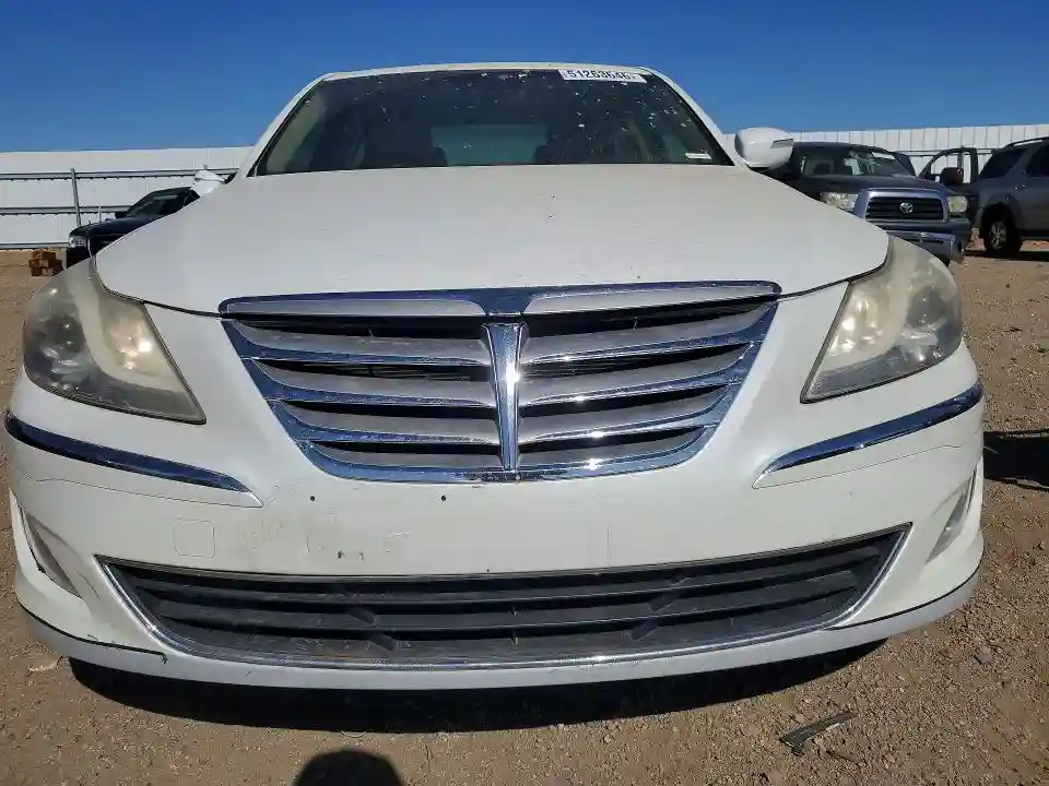 KMHGC4DD3CU151501 2012 HYUNDAI GENESIS-4