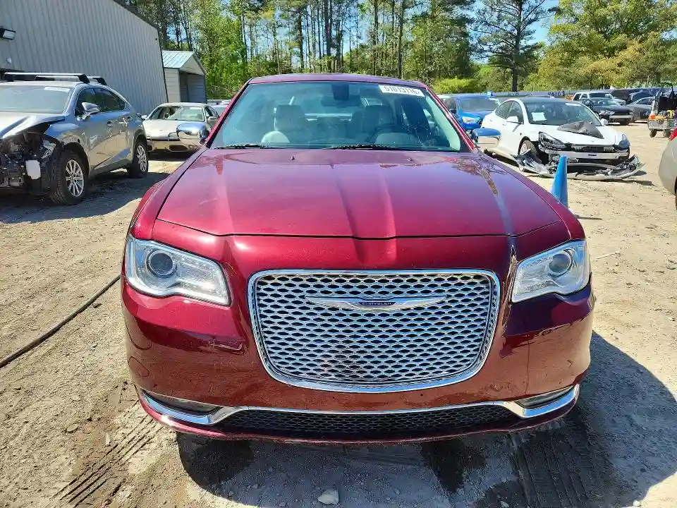 2C3CCAKG8KH542972 2019 CHRYSLER 300-4