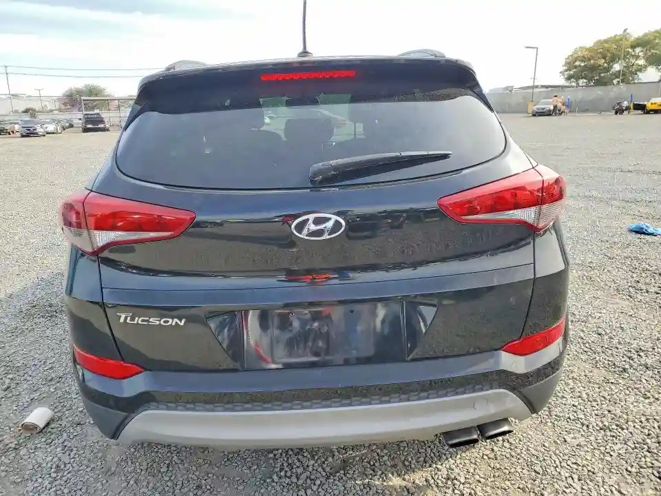 KM8J33A27HU570428 2017 HYUNDAI TUCSON-5