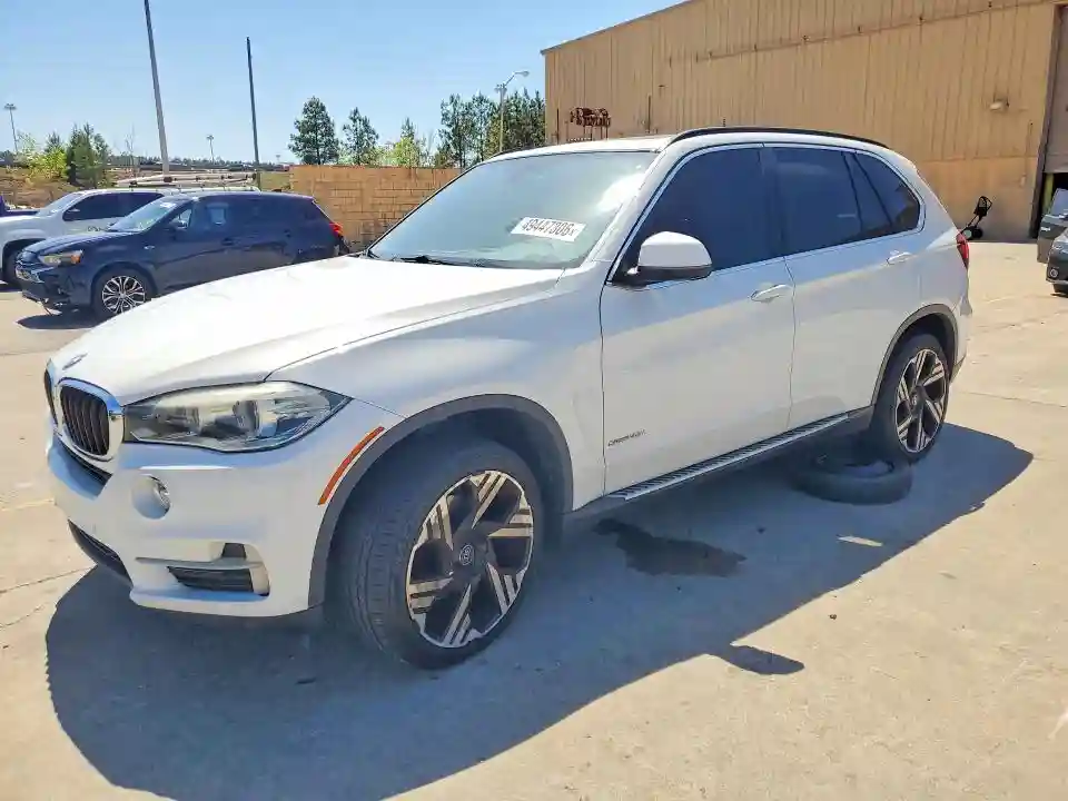 5UXKR2C51G0R69154 2016 BMW X5-0