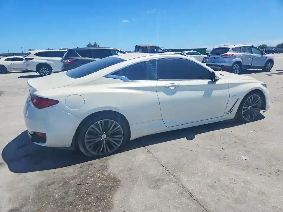 JN1EV7EK2HM362011 2017 INFINITI Q60-2