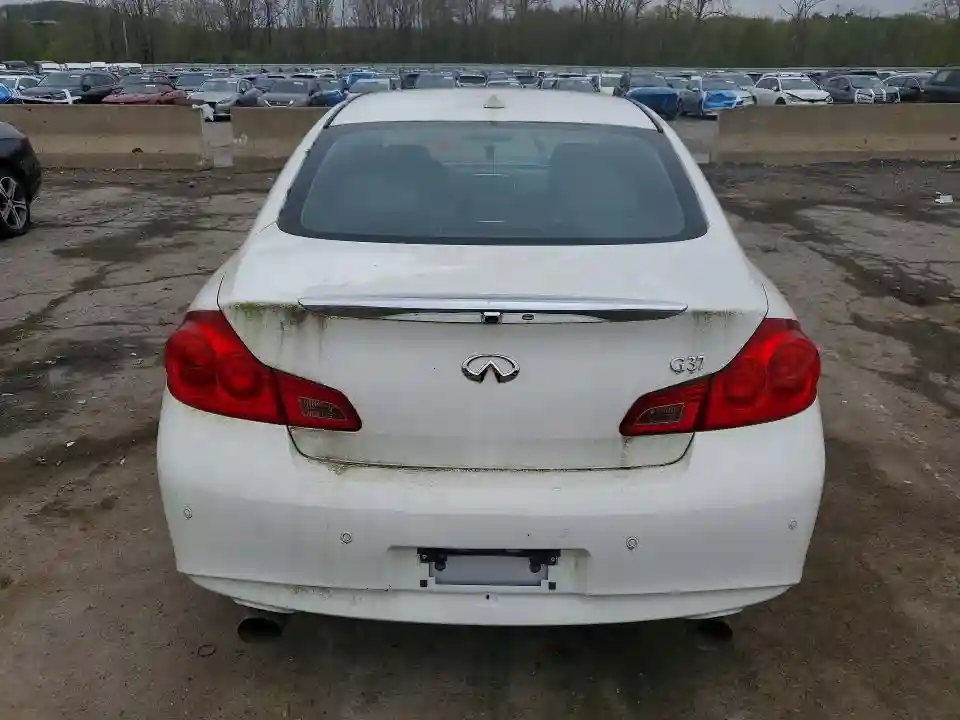 JN1CV6APXDM723045 2013 INFINITI G37-5
