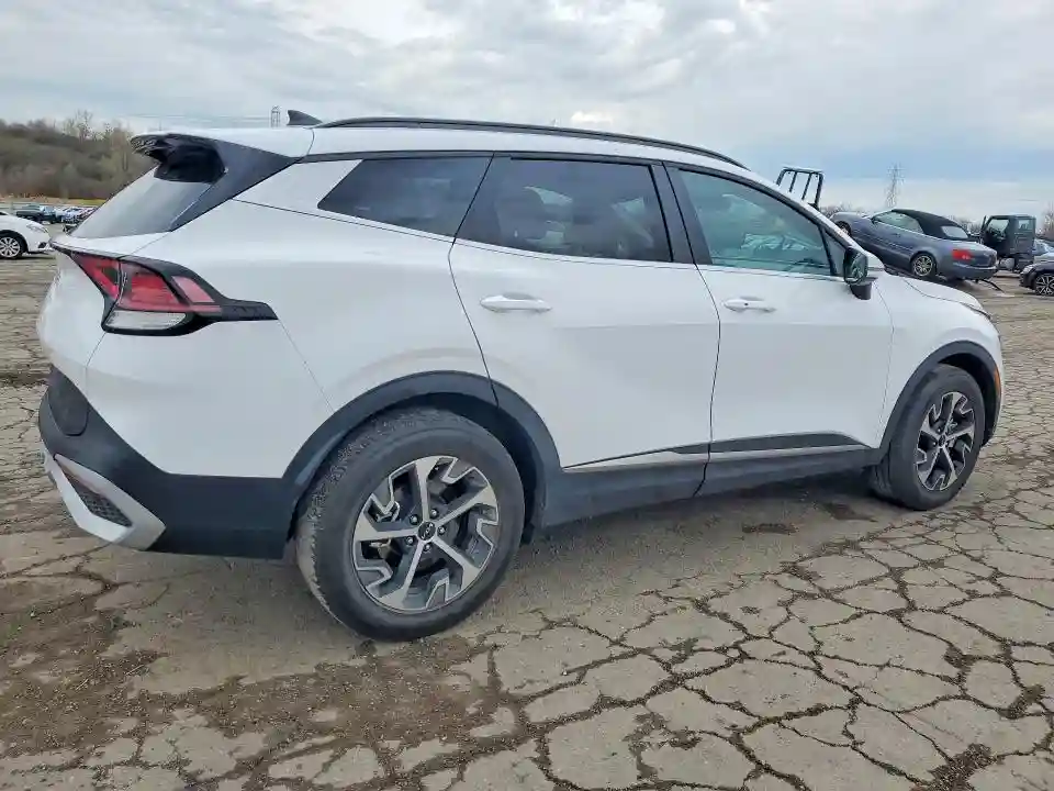 5XYK33DF4SG307927 2025 KIA SPORTAGE-2