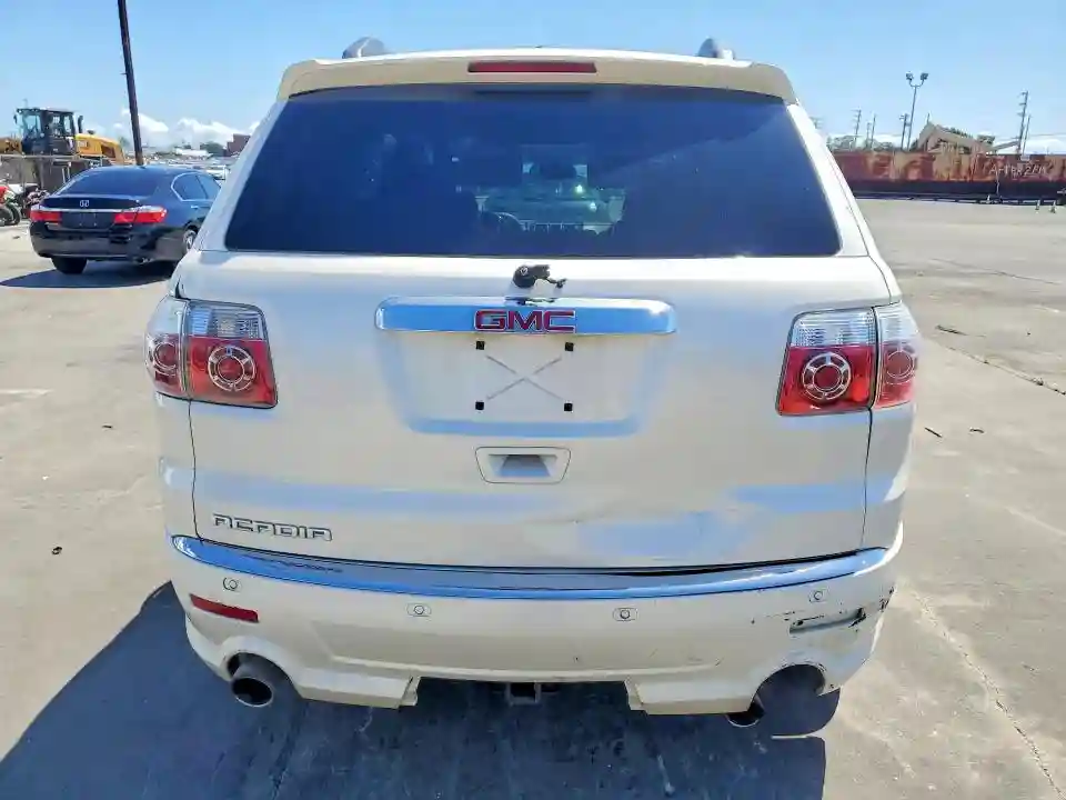 1GKKRTED9CJ394273 2012 GMC ACADIA DEN-5