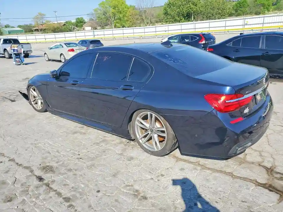 WBA7F2C52HG421718 2017 BMW 7 SERIES-1