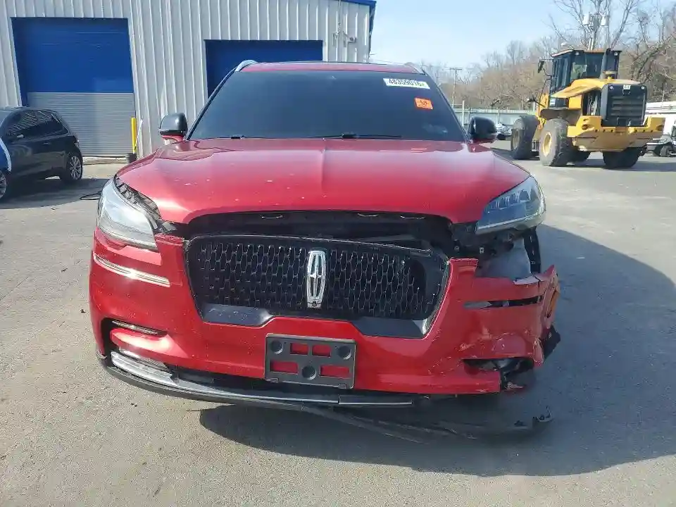 5LM5J7XC9LGL23138 2020 LINCOLN AVIATOR-4