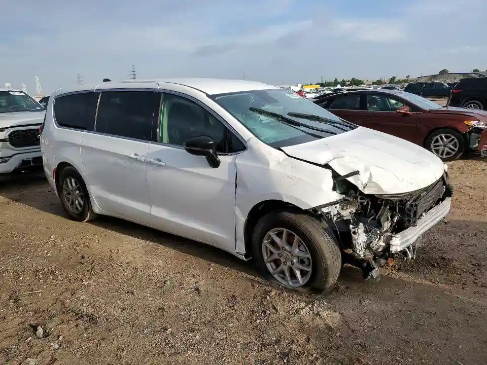 2C4RC1BG1RR125218 2024 CHRYSLER PACIFICA-3