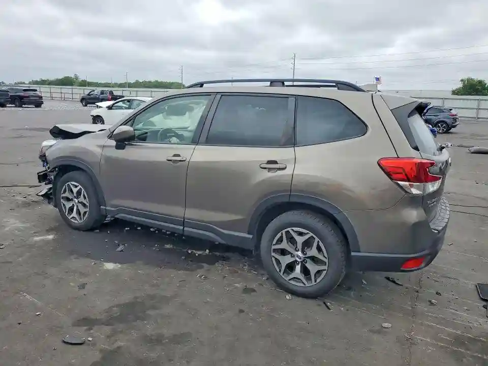 JF2SKAJC3LH459225 2020 SUBARU FORESTER-1
