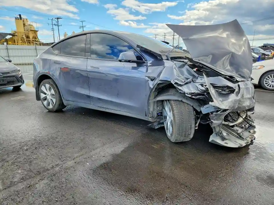 7SAYGDEE3PF905034 2023 TESLA MODEL Y-3