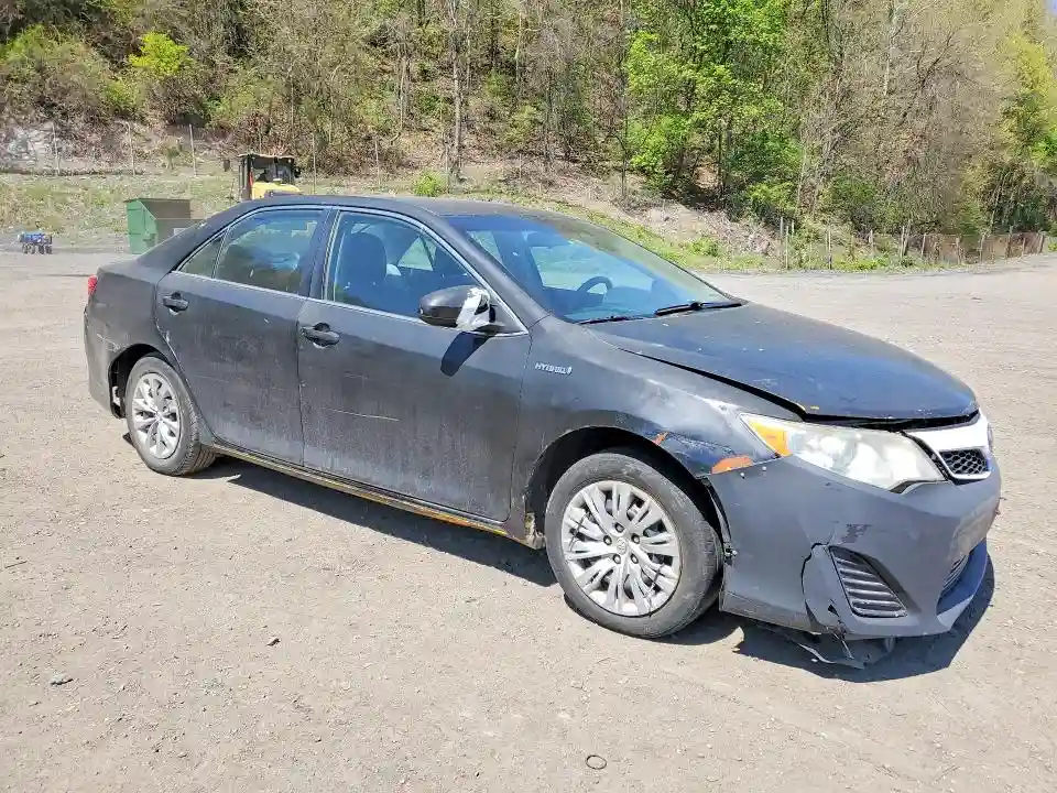 4T1BD1FK3EU125453 2014 TOYOTA CAMRY SOLA-3