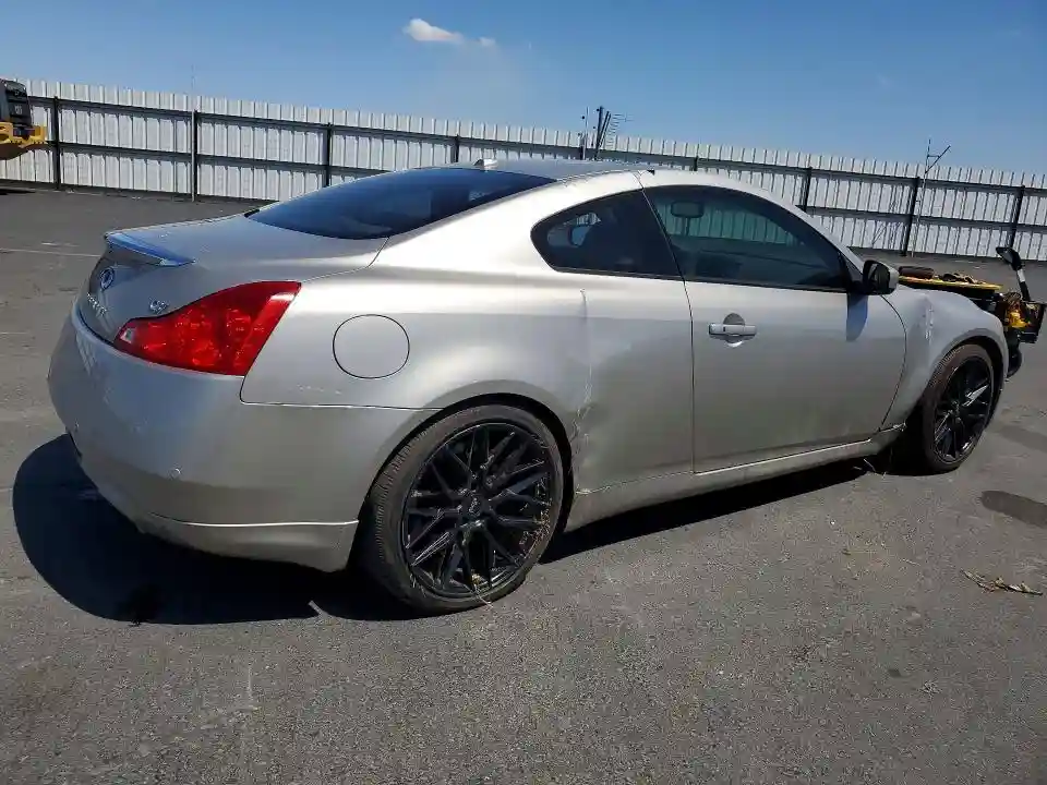 JN1CV6EK7AM103344 2010 INFINITI G37-2