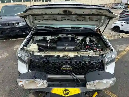 5TFUY5F19JX762520 2018 TOYOTA TUNDRA-4