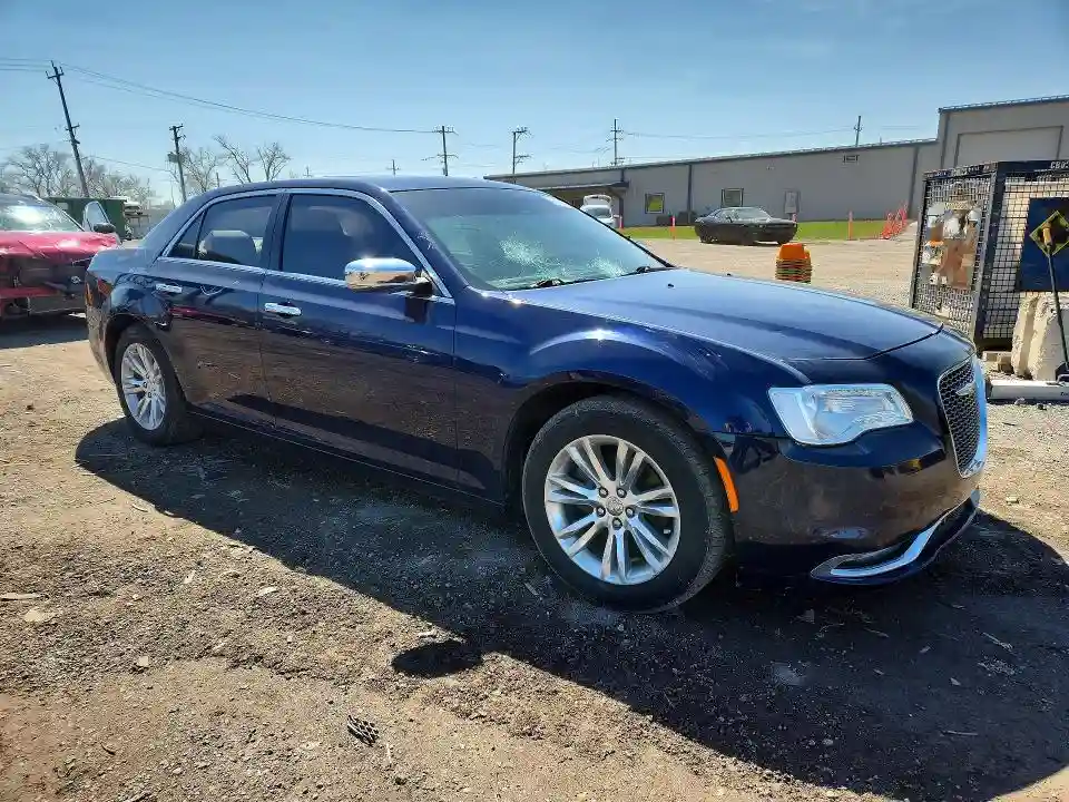2C3CCAEGXGH243891 2016 CHRYSLER 300-3