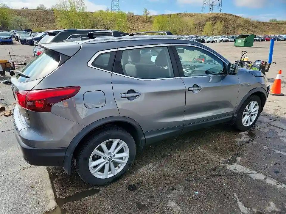 JN1BJ1CR2KW319456 2019 NISSAN ROGUE-2