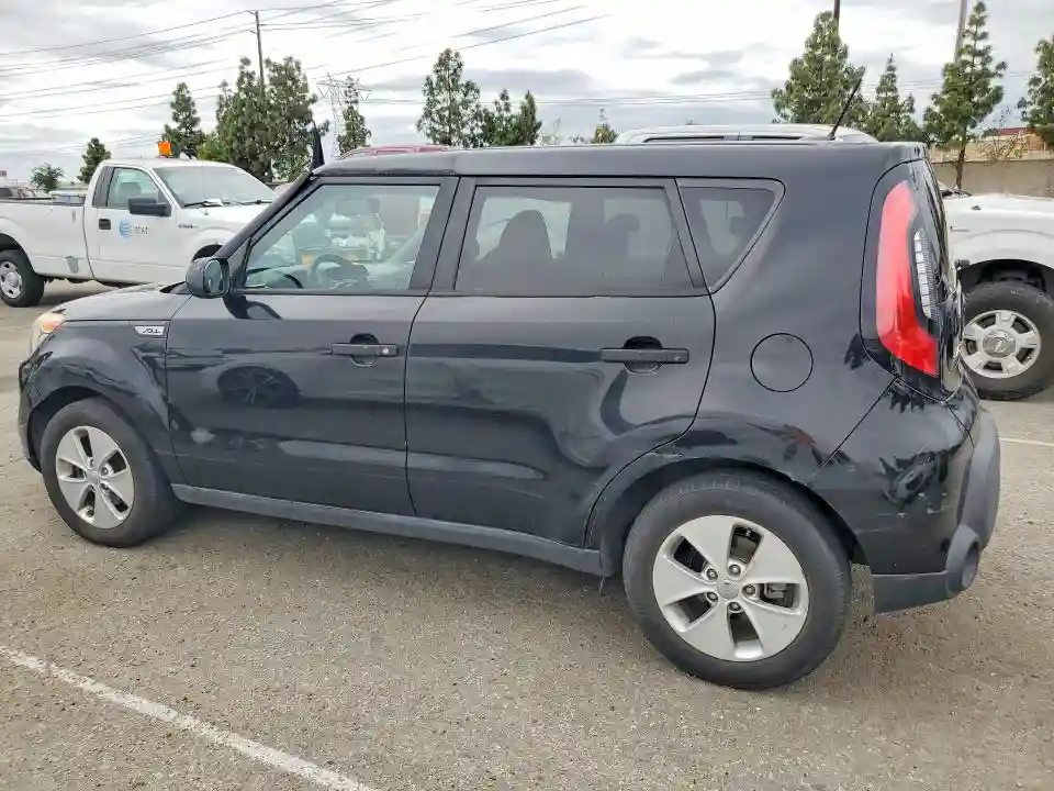 KNDJN2A2XG7313625 2016 KIA SOUL BASE-1