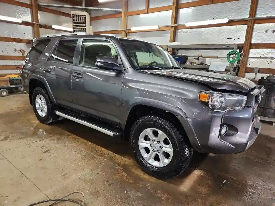 JTEBU5JR2J5537525 2018 TOYOTA 4RUNNER-3
