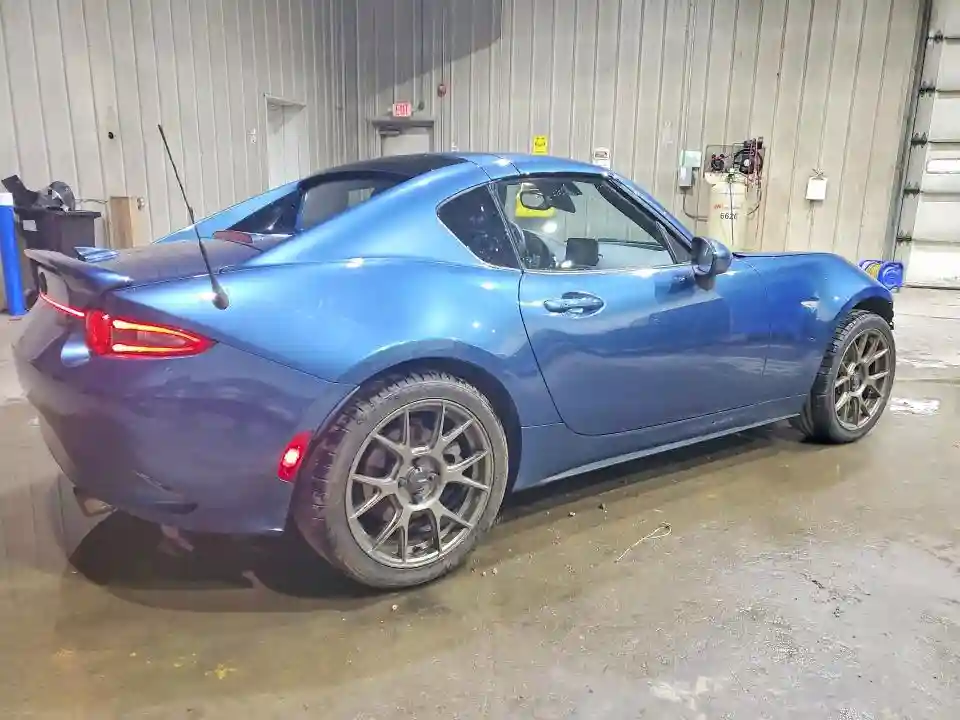 JM1NDAM75J0203958 2018 MAZDA MX5-2