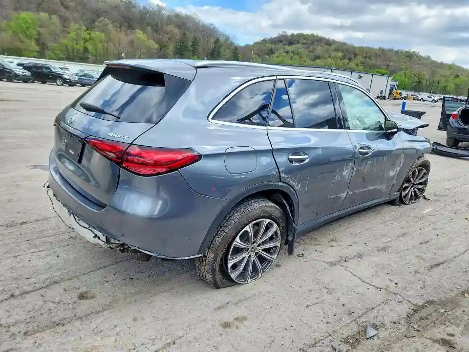 W1NKM4HB2PF023922 2023 MERCEDES-BENZ GLC-CLASS-2