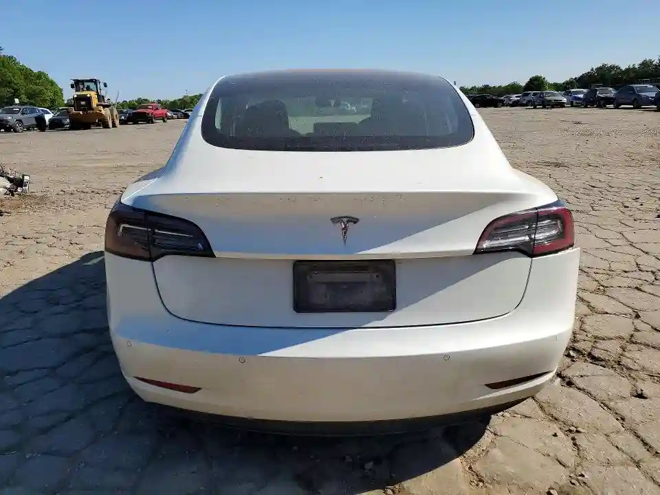 5YJ3E1EA6LF612702 2020 TESLA MODEL 3-5