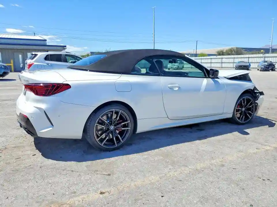 WBA63DB09TCW54937 2026 BMW M4-2