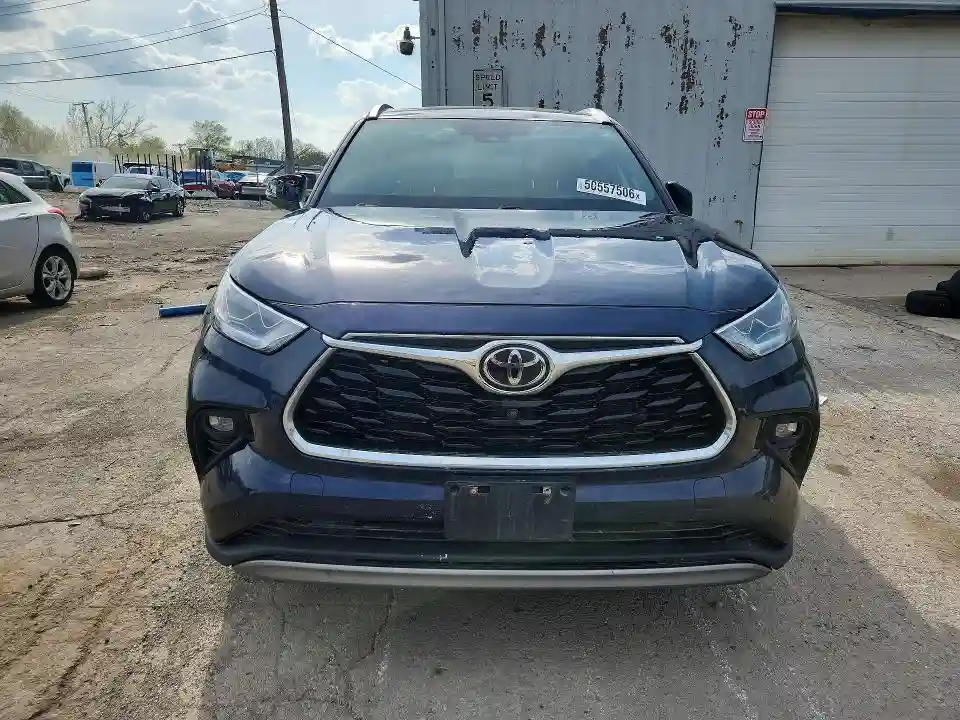 5TDFZRBH9NS229160 2022 TOYOTA HIGHLANDER-4