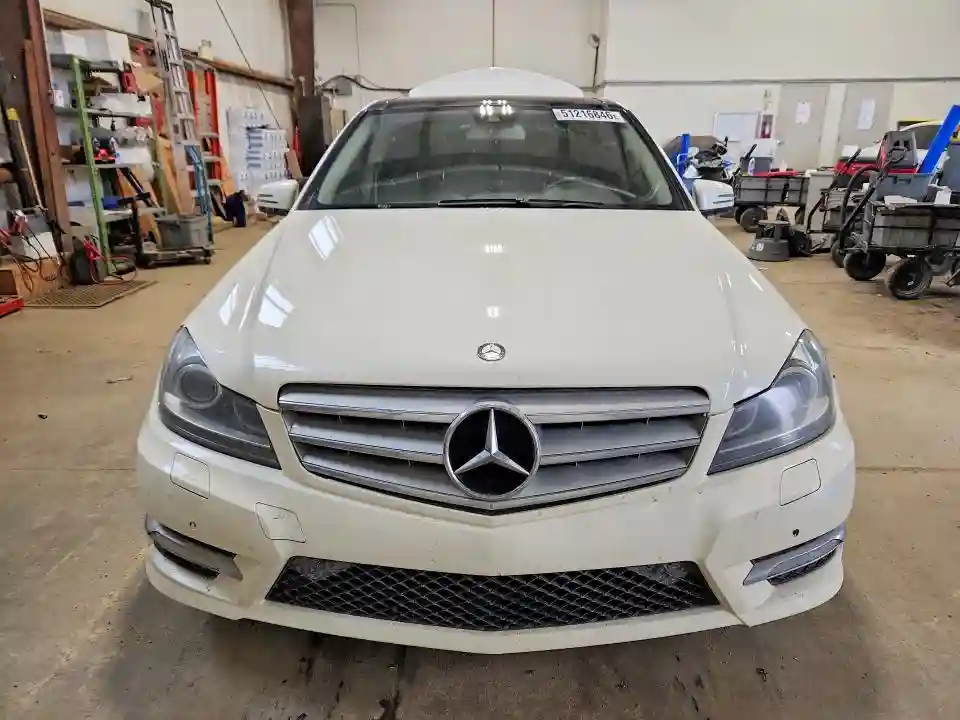 WDDGF8BBXCA710862 2012 MERCEDES-BENZ C-CLASS-4