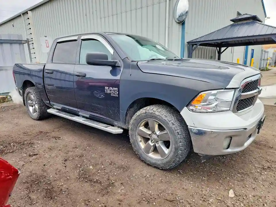 1C6RR7KG6KS653379 2019 RAM 1500-3