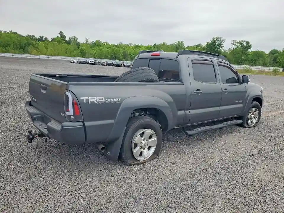 3TMMU4FN9FM087113 2015 TOYOTA TACOMA-2