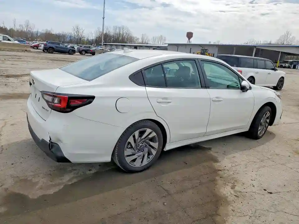 4S3BWAN64S3014978 2025 SUBARU LEGACY-2