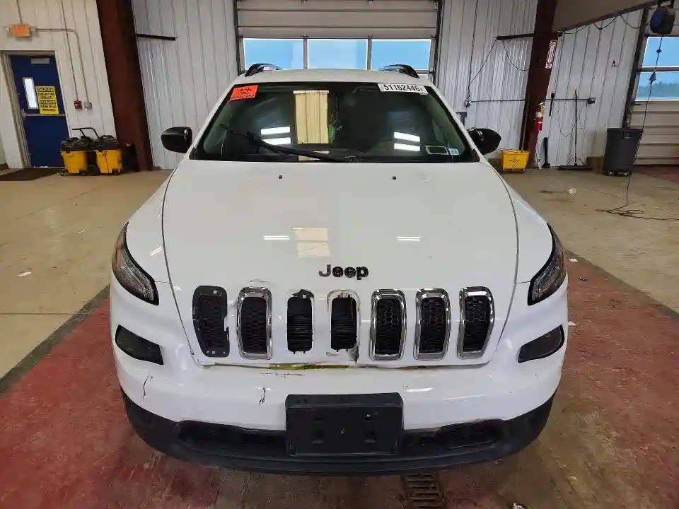 1C4PJLABXHW669205 2017 JEEP CHEROKEE-4