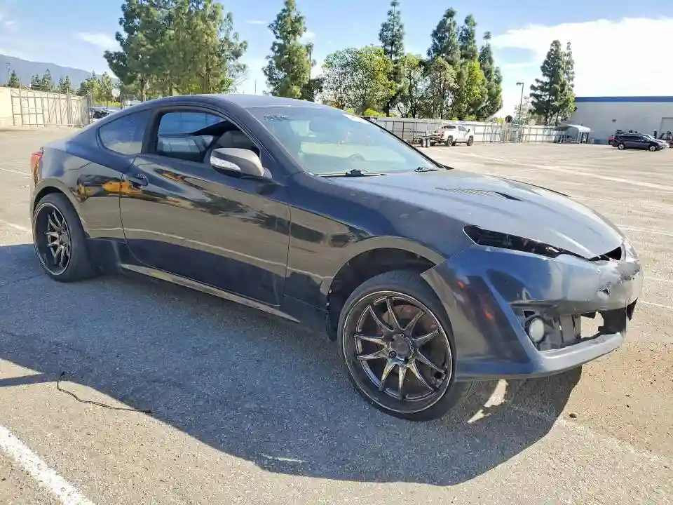 KMHHU6KJ9GU134097 2016 HYUNDAI GENESIS-3