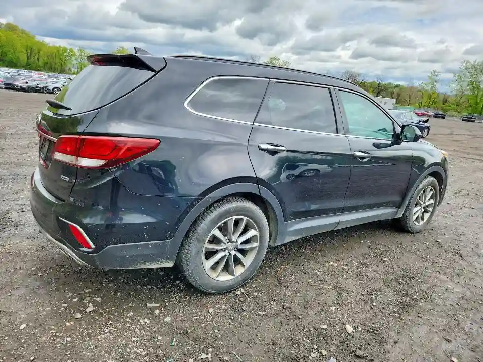 KM8SMDHF9JU272078 2018 HYUNDAI SANTA FE-2