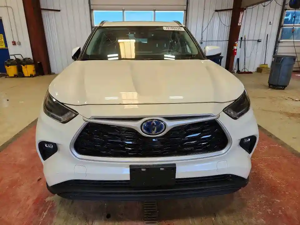 5TDHBRCH9MS530747 2021 TOYOTA HIGHLANDER-4