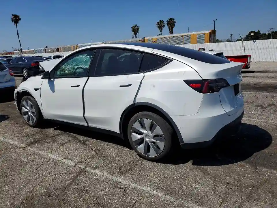 7SAYGDEE0NA022017 2022 TESLA MODEL Y-1