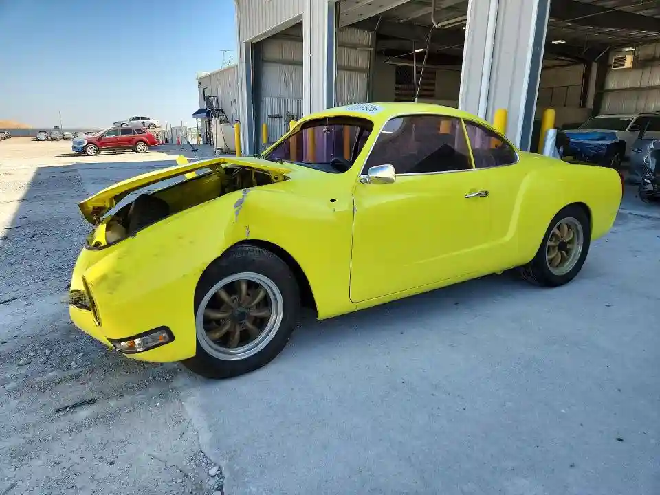1422010911 1972 VOLKSWAGEN KARMANGHIA-0
