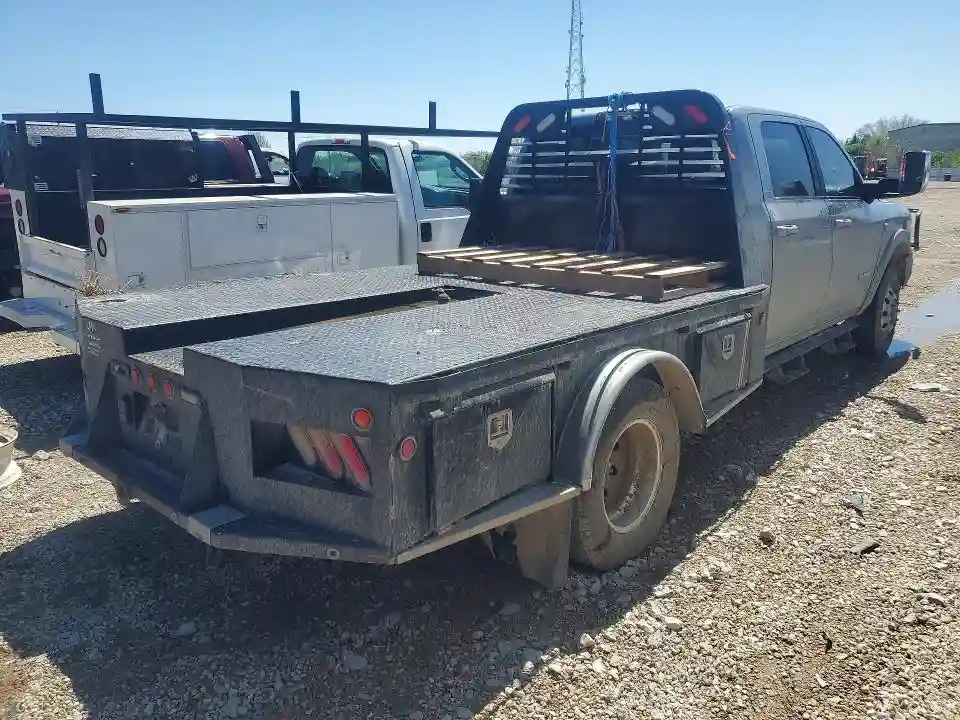 3C7WRTCL9NG360154 2022 RAM 3500 LARAM-2