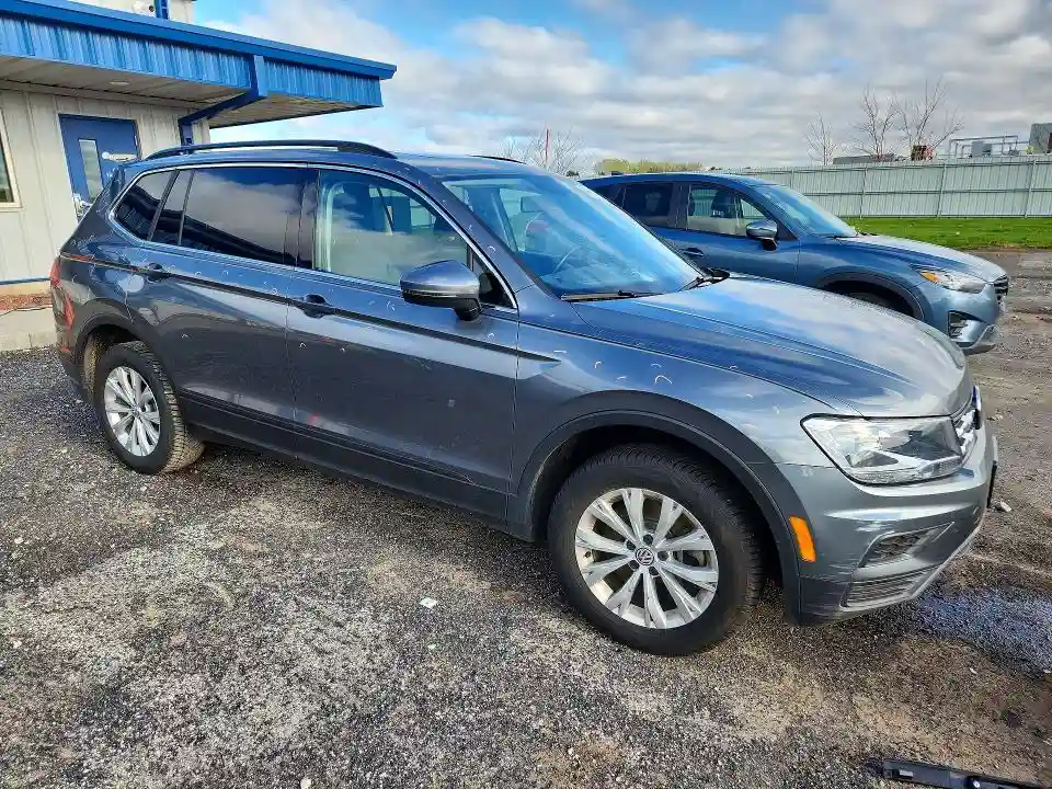 3VV2B7AX3KM041487 2019 VOLKSWAGEN TIGUAN-3
