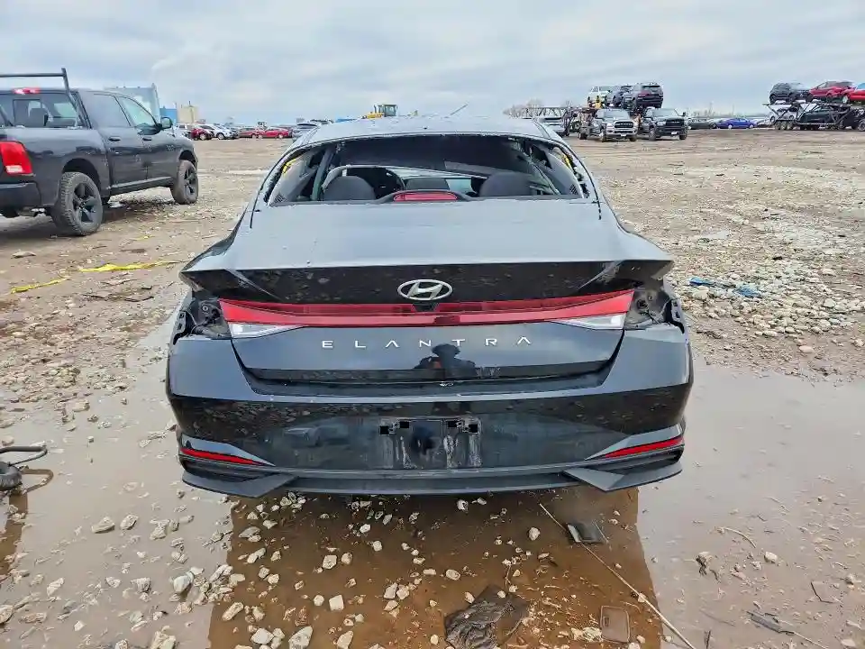 KMHLM4AG3PU433508 2023 HYUNDAI ELANTRA-5