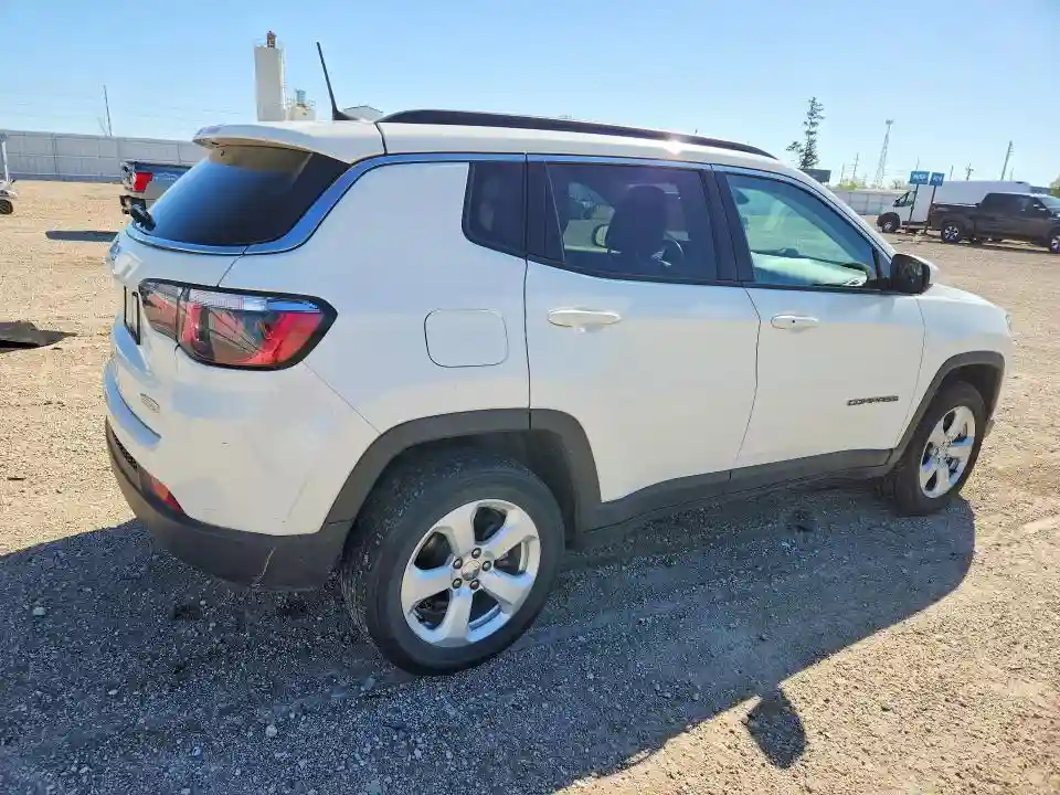 3C4NJDBB7JT485606 2018 JEEP COMPASS-2