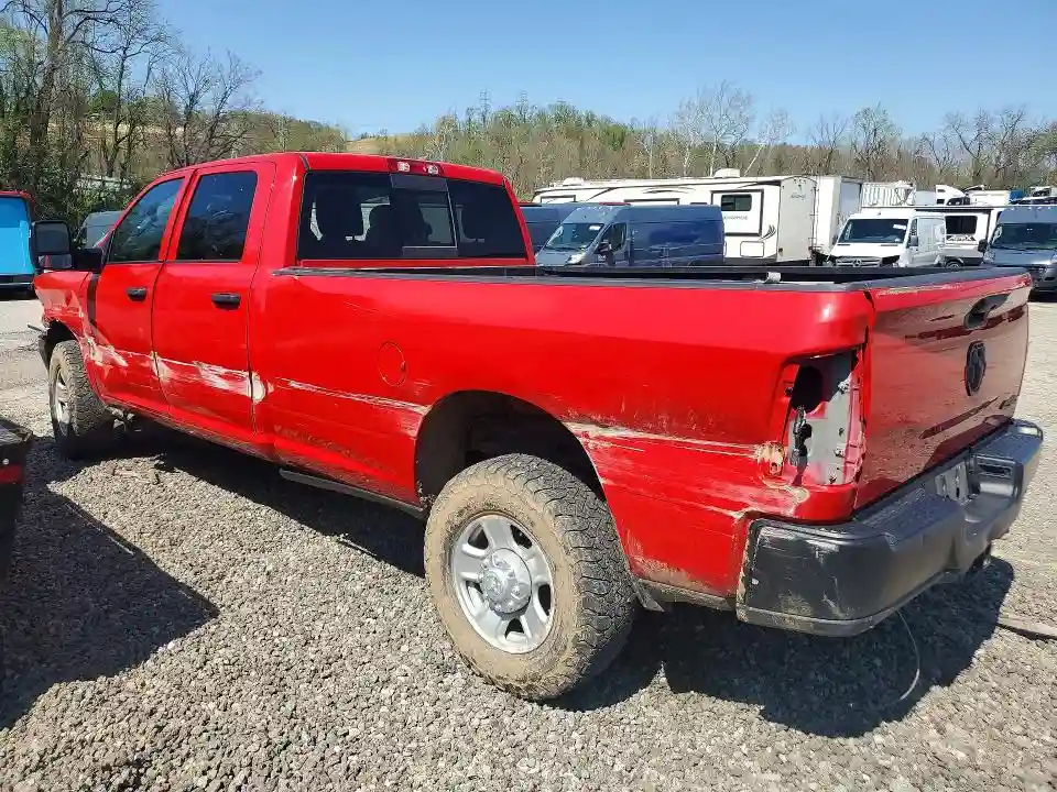 3C6UR5HJ6RG139745 2024 RAM 2500-1
