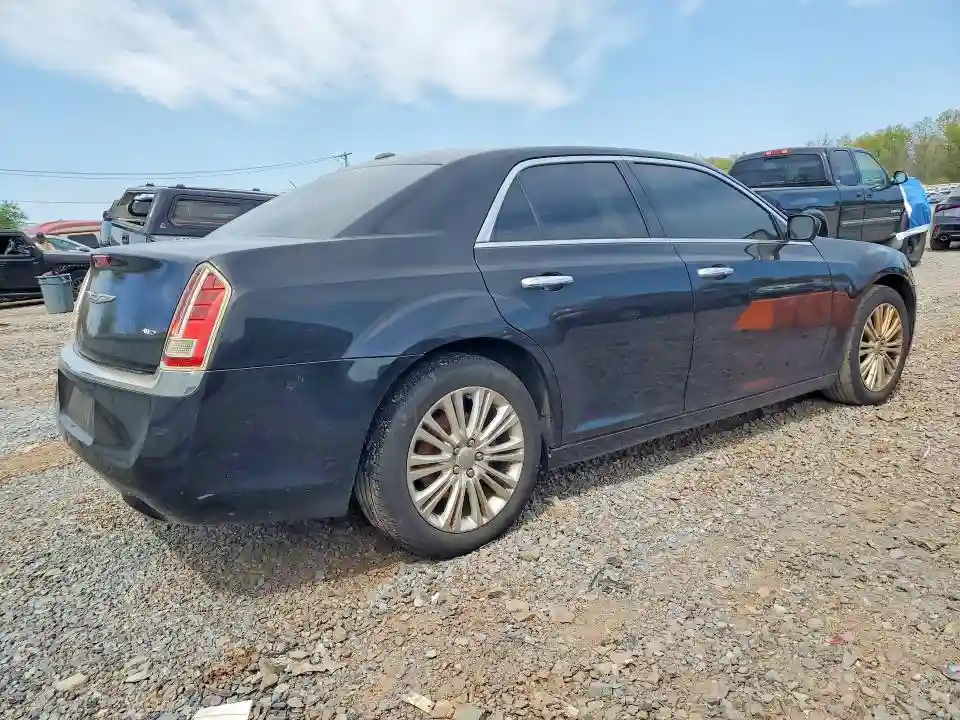 2C3CCAKG4DH683170 2013 CHRYSLER 300-2