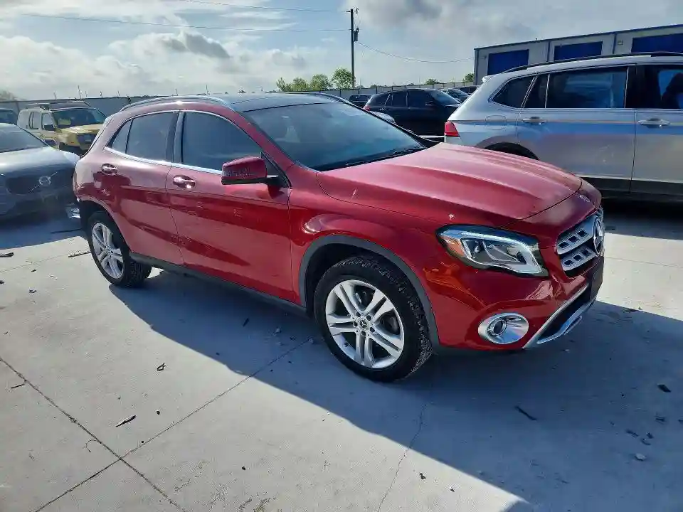 WDCTG4GB0KU011660 2019 MERCEDES-BENZ GLA-CLASS-3