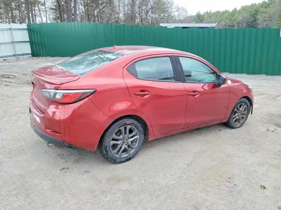 3MYDLBYV1KY503521 2019 TOYOTA YARIS-2