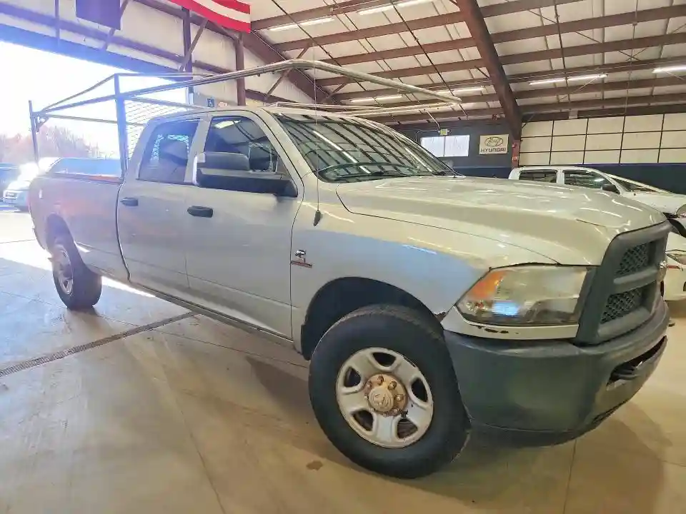 3C63R2GL6DG522333 2013 RAM 3500-3