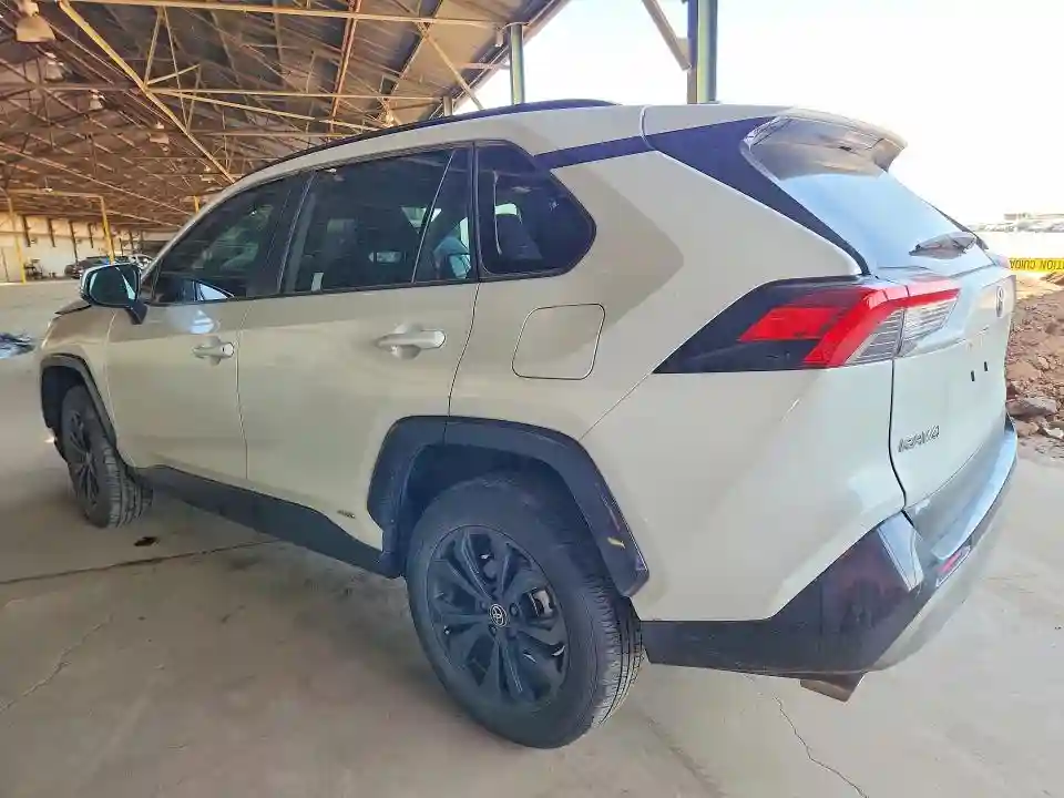 JTM16RFV6RJ062097 2024 TOYOTA RAV4-1