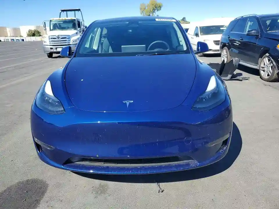 7SAYGAEE4RF126551 2024 TESLA MODEL Y-4