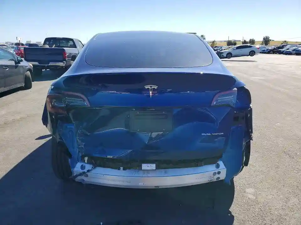 7SAYGAEE4RF126551 2024 TESLA MODEL Y-5
