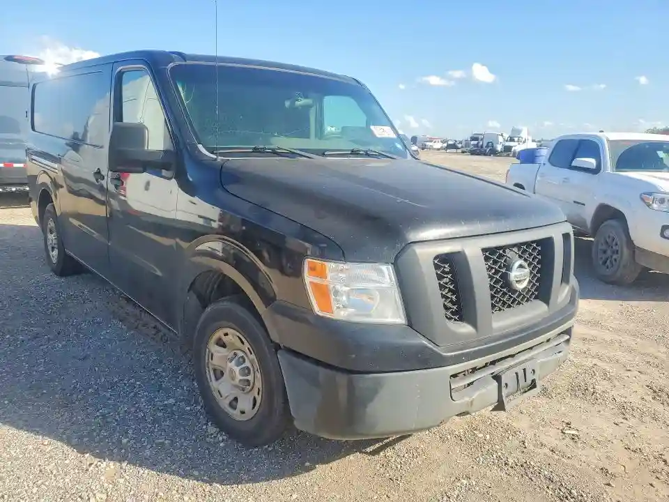 1N6BF0KY0FN801224 2015 NISSAN NV-3