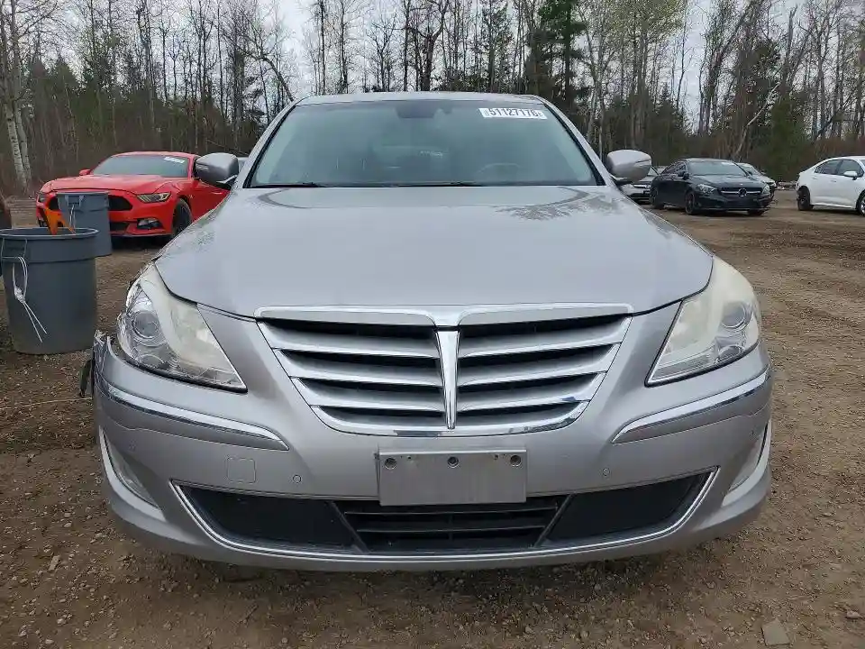 KMHGC4DD8DU245049 2013 HYUNDAI GENESIS-4