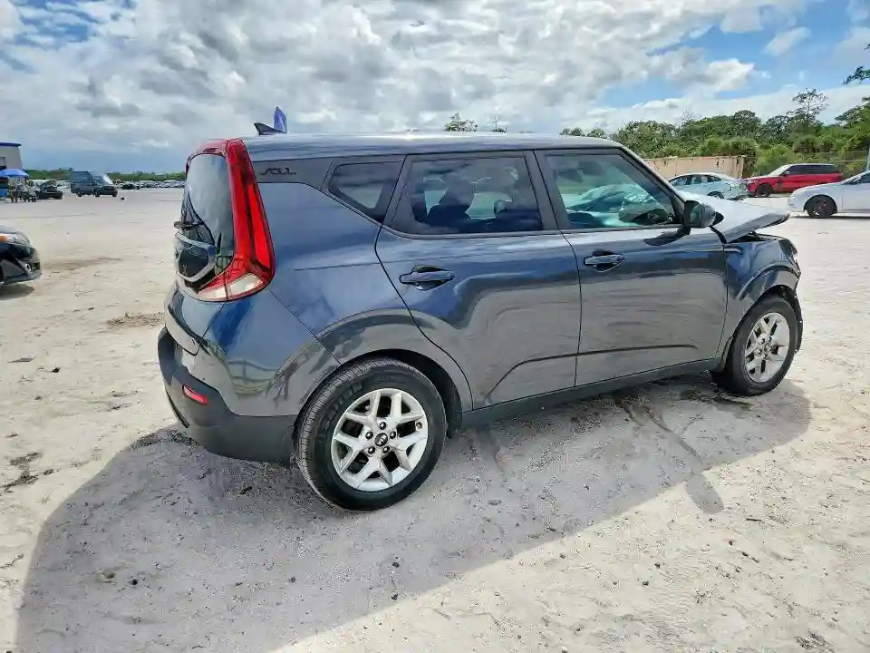 KNDJ23AU6L7732128 2020 KIA SOUL S-2